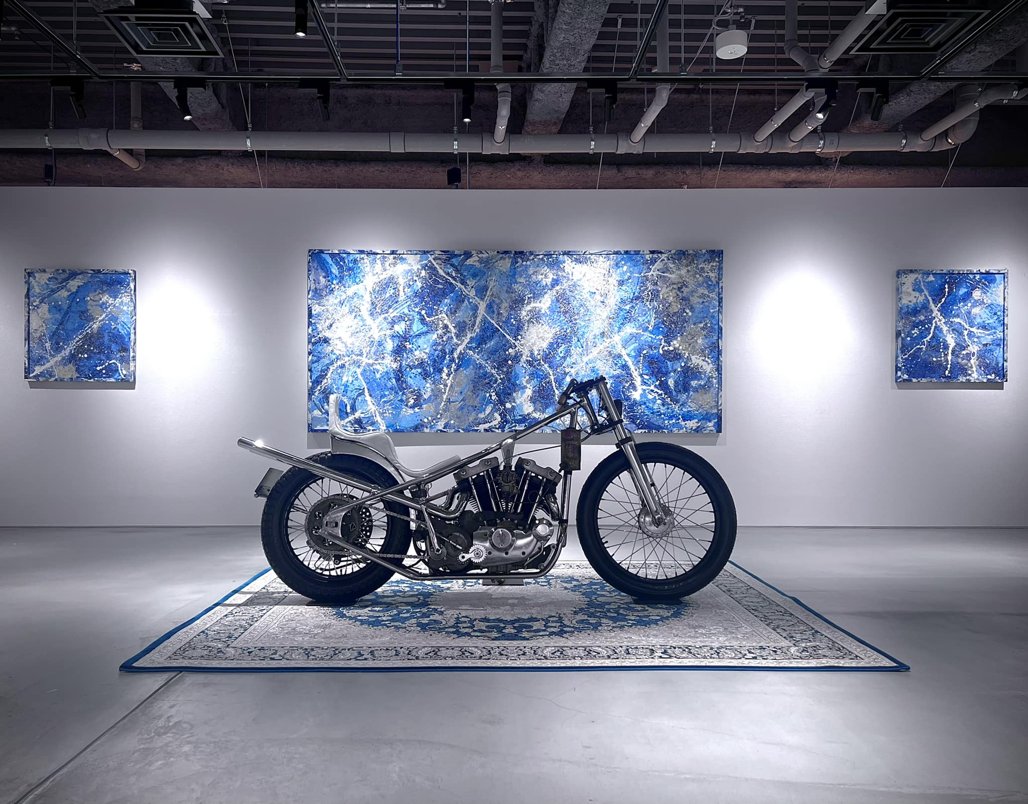 書道家 山口芳水 展示会 個展 アーティスト 京都 九州 佐賀 蔦屋書店 ハーレー harleydavidson 現代 アート 作品 書道 ホウスイ ほうすい